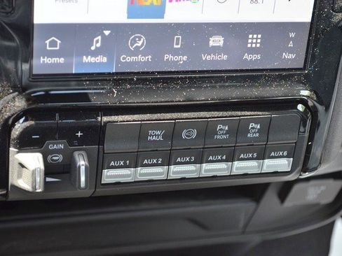 New 2025 RAM 2500 Tradesman image 26