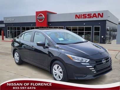 New 2025 Nissan Versa S w/ Trunk Package