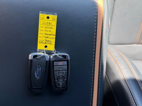 Certified 2022 Ford Expedition Platinum image 58