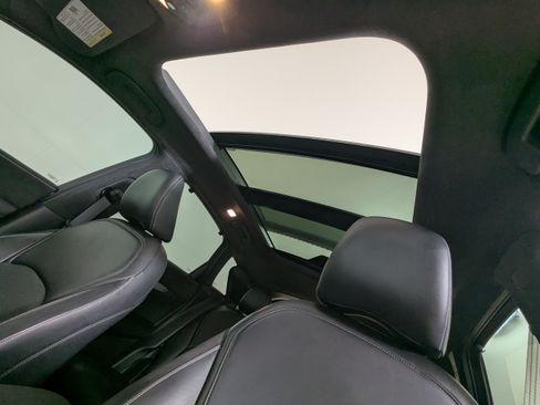 Used 2019 INFINITI QX50 Essential w/ Sensory Package FWD image 28