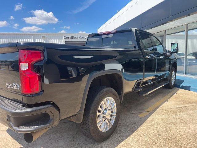 Used 2020 Chevrolet Silverado 3500 High Country w/ Technology Package AWD/4WD image 8