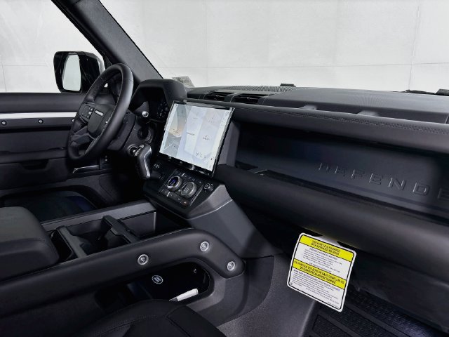 New 2026 Land Rover Defender 110 X-Dynamic SE AWD/4WD image 26
