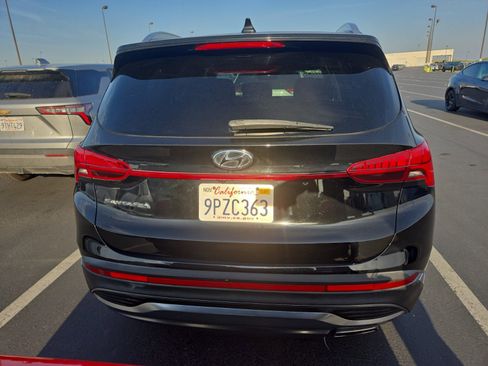 Used 2021 Hyundai Santa Fe SEL w/ Convenience Package image 6