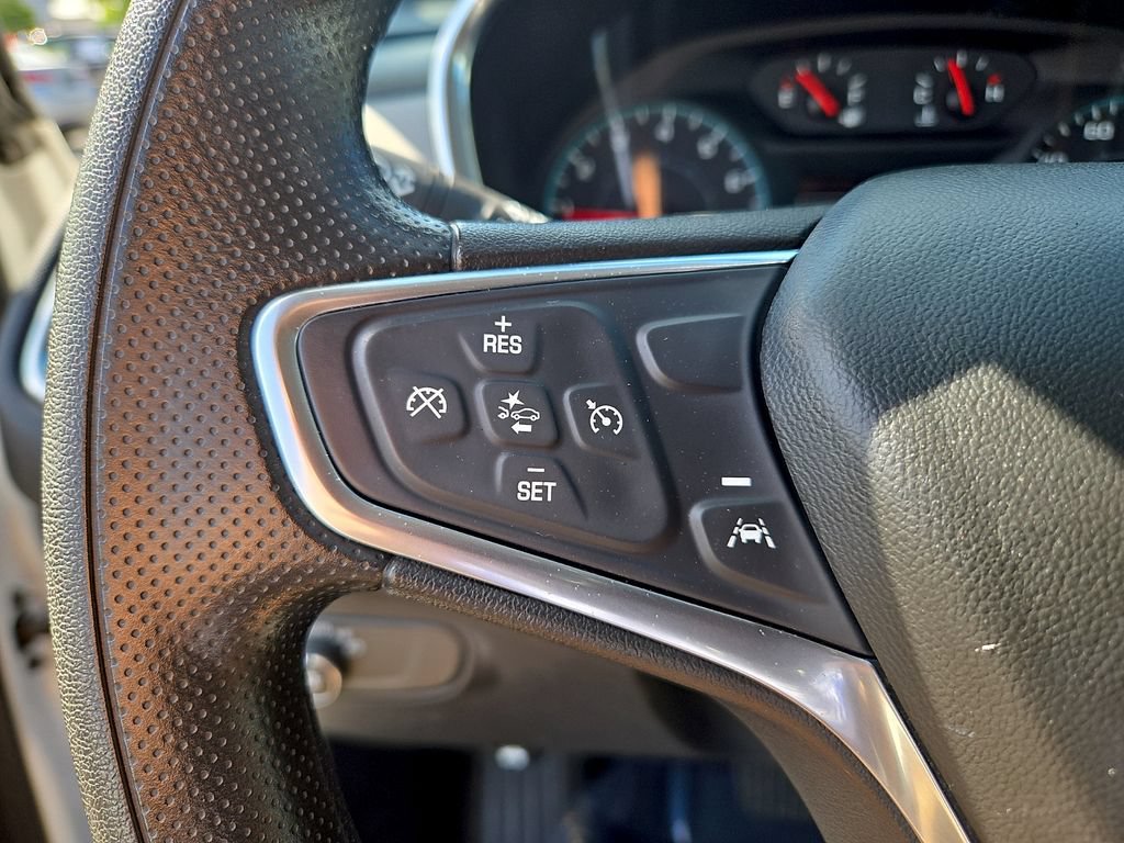 Used 2021 Chevrolet Equinox LS AWD/4WD image 21