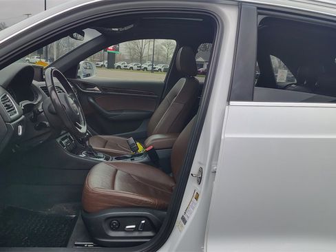 Used 2016 Audi Q3 2.0T Prestige w/ Prestige Package image 7