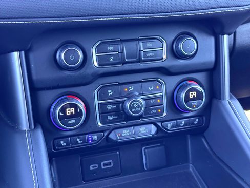 Used 2024 Chevrolet Tahoe Premier image 29