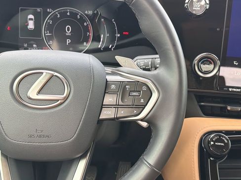 Certified 2025 Lexus NX 350 AWD w/ Accessory Package (Z1) image 16