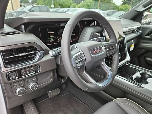 New 2026 GMC Yukon Elevation AWD/4WD image 23