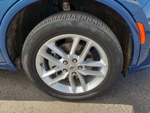 Used 2025 Dodge Durango GT image 9