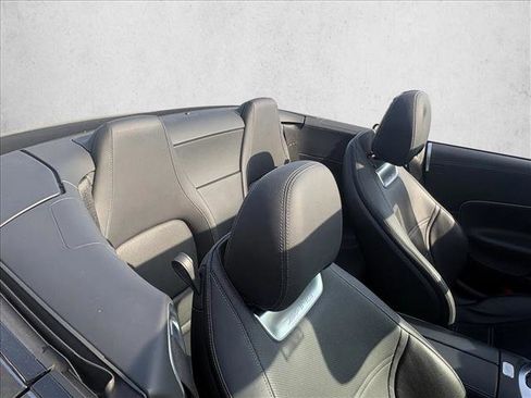 Used 2022 Mercedes-Benz SL 55 AMG AMG SL 55 image 16