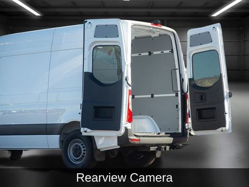 Used 2025 Mercedes-Benz Sprinter 2500 image 23