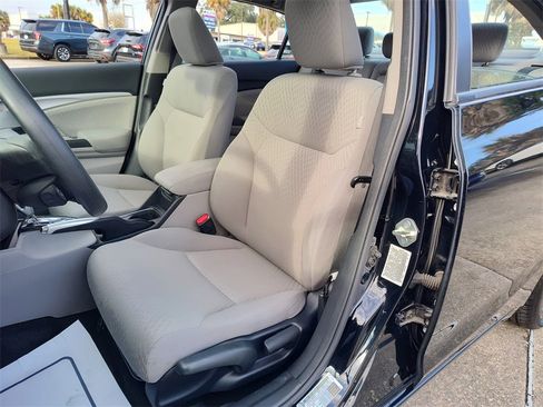 Used 2015 Honda Civic EX image 21