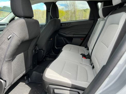 Used 2023 Ford Escape Active w/ Tech Pack #1 AWD/4WD image 4