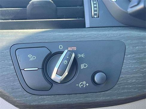 Used 2023 Audi A4 2.0T Premium Plus image 21