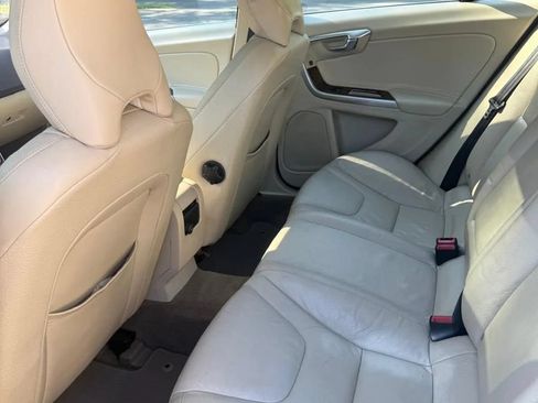Used 2012 Volvo S60 T5 FWD image 22