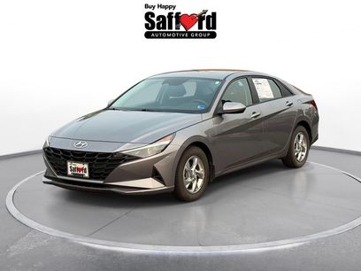 Certified 2023 Hyundai Elantra SE