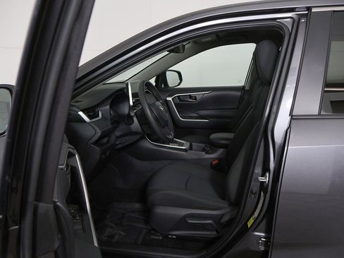 Used 2024 Toyota RAV4 LE image 24