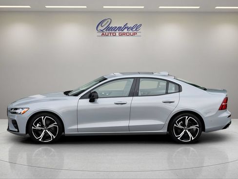 Used 2024 Volvo S60 B5 Plus AWD/4WD image 7