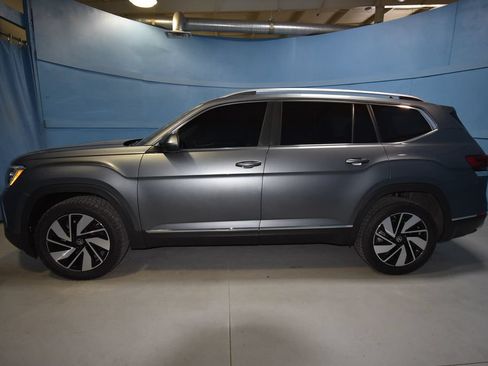 Used 2024 Volkswagen Atlas SEL AWD/4WD image 27