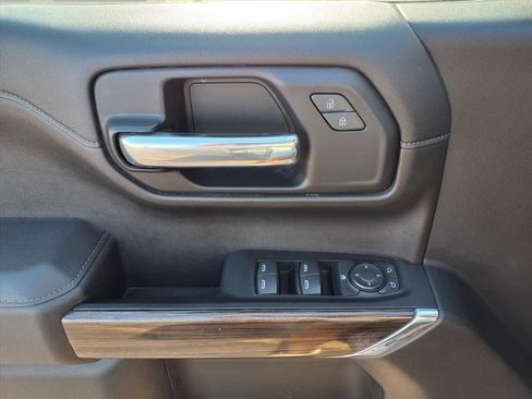 Used 2022 Chevrolet Silverado 1500 RST w/ Z71 Off-Road Package image 15