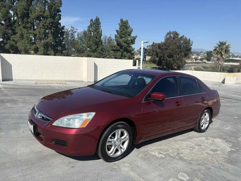 Used 2007 Honda Accord SE image 2