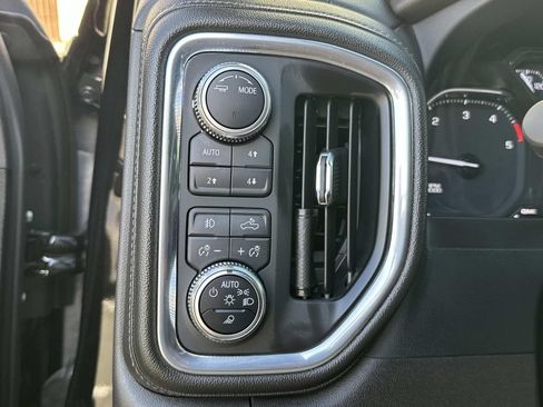 Used 2023 GMC Sierra 2500 SLT w/ SLT Convenience Package AWD/4WD image 29