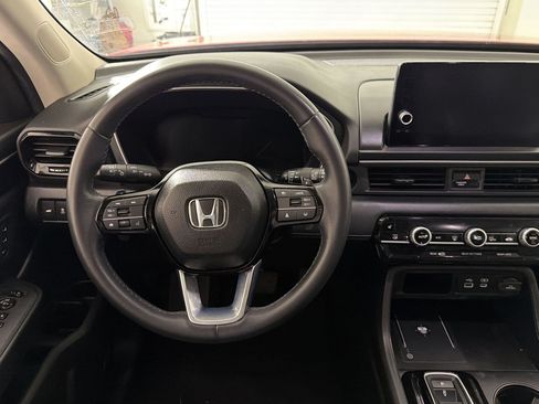 Used 2024 Honda Pilot EX-L image 28