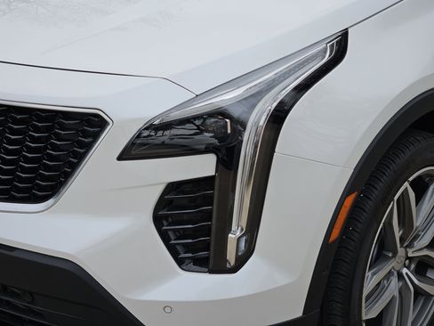 Used 2022 Cadillac XT4 Sport image 11