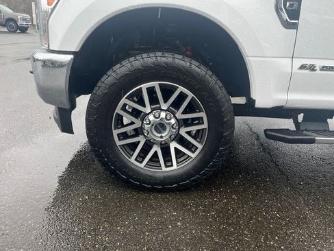 Used 2017 Ford F350 Lariat w/ FX4 4x4 Off Road Package image 31