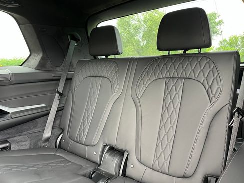 Used 2024 BMW X7 M60i w/ Executive Package AWD/4WD image 27