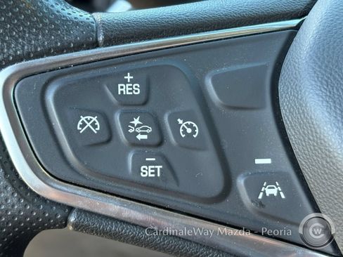 Used 2024 Chevrolet Equinox LS w/ Driver Confidence II Package FWD image 20