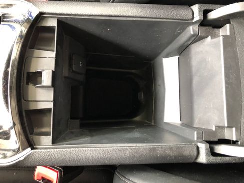 Used 2020 Ford Edge Titanium w/ Class II Trailer Tow Package image 25