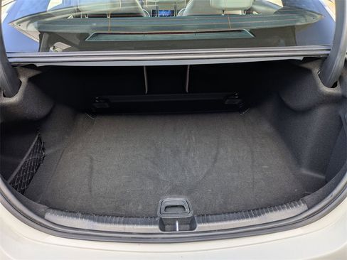 Used 2025 Mercedes-Benz C 300 4MATIC Sedan image 26