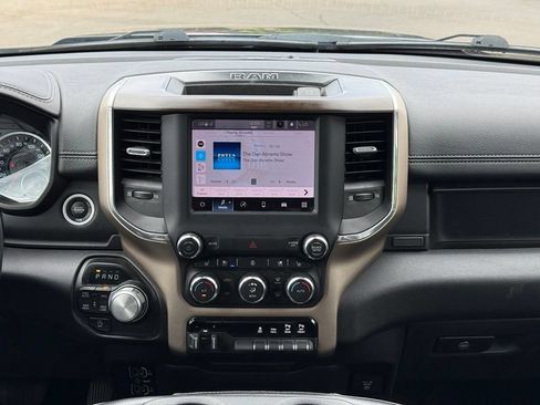 Used 2022 RAM 1500 Laramie AWD/4WD image 15