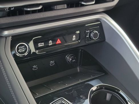 New 2025 Audi Q5 Premium image 14