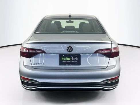 Used 2023 Volkswagen Jetta Sport FWD image 7