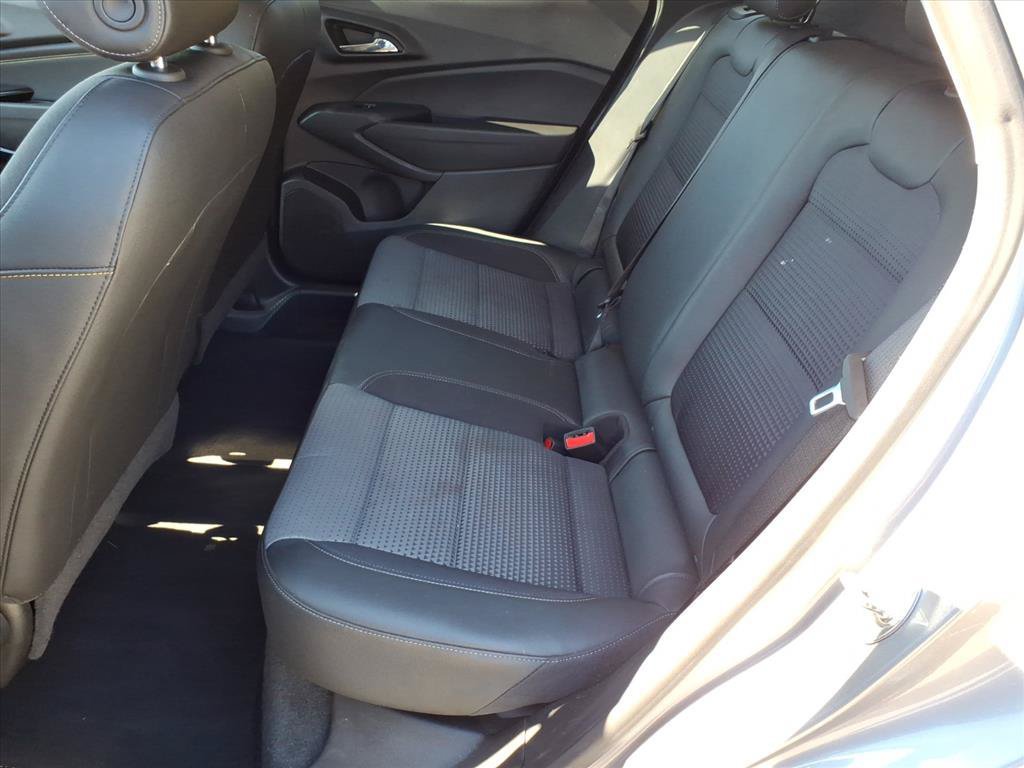 Used 2024 Chevrolet Trax LT FWD image 12