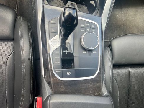 Used 2022 BMW M440i Coupe RWD image 13
