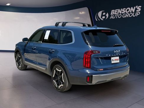 Used 2025 Kia Telluride S AWD/4WD image 3