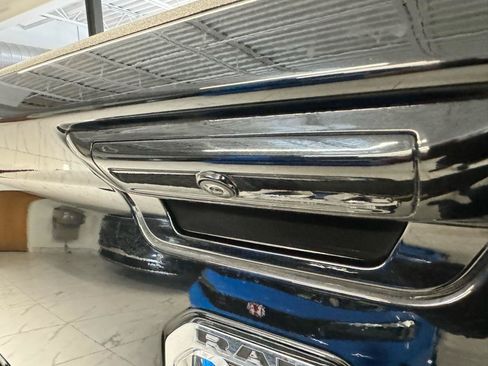 Used 2024 RAM 2500 Limited w/ Towing Technology Group AWD/4WD image 33