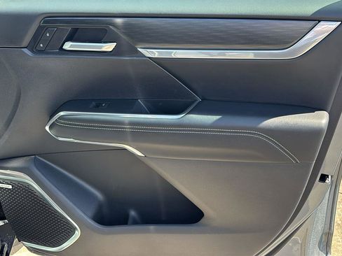 Certified 2025 GMC Acadia Elevation image 23