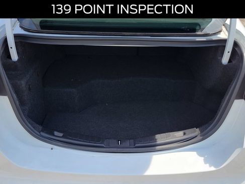 Certified 2017 Ford Fusion SE FWD image 6