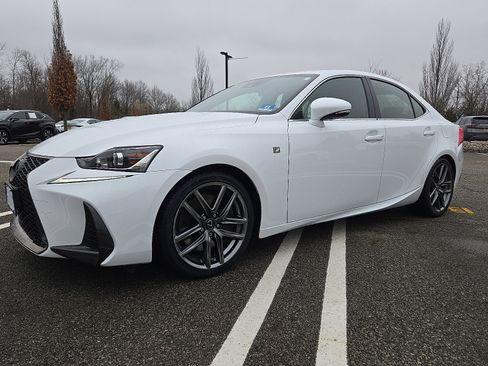 Used 2018 Lexus IS 300 F Sport w/ F Sport Package image 3