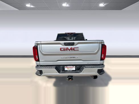 Used 2021 GMC Sierra 2500 Denali w/ Denali Ultimate Package AWD/4WD image 9