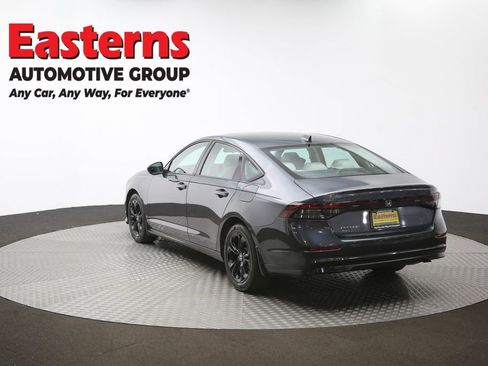 Used 2025 Honda Accord SE image 65