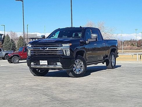 Used 2021 Chevrolet Silverado 2500 High Country w/ Z71 Off-Road Package image 4