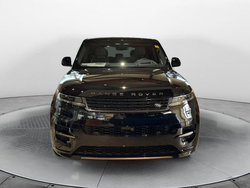 New 2025 Land Rover Range Rover Sport Dynamic SE AWD/4WD image 2