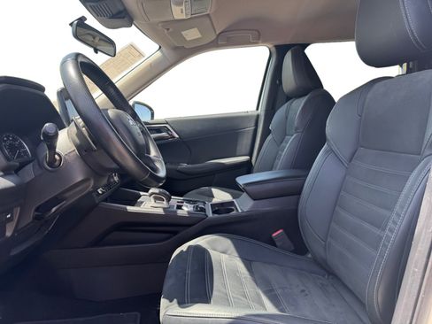 Used 2022 Mitsubishi Outlander SE AWD/4WD image 10