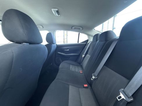 Used 2023 Nissan Sentra SV image 28