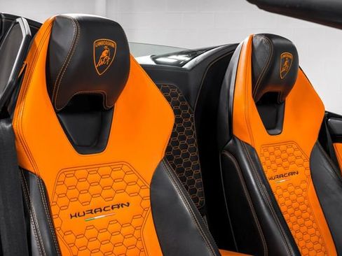 Used 2017 Lamborghini Huracan LP 580-2 image 32